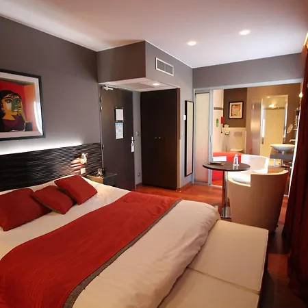 Hotel Saint Christophe 4*