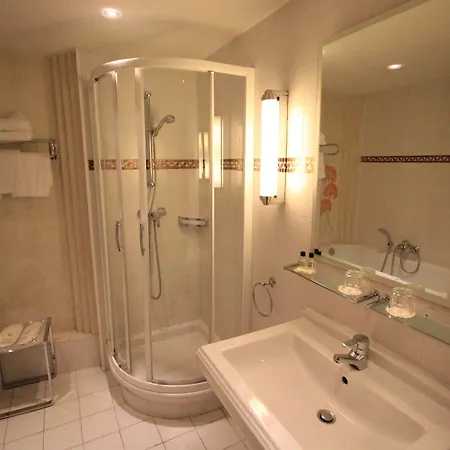 Hotel Saint Christophe 4*
