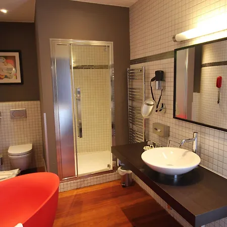 Saint Christophe Hotel 4*