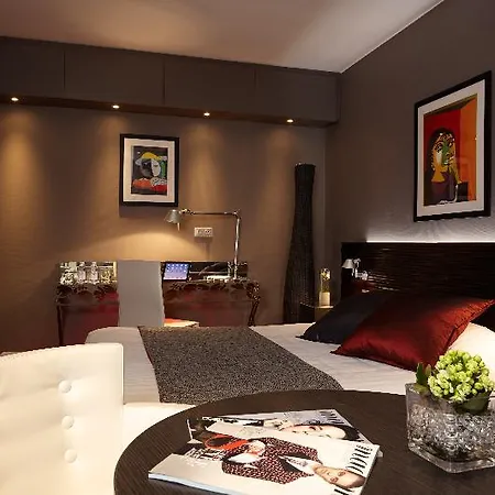 Saint Christophe Hotel 4*
